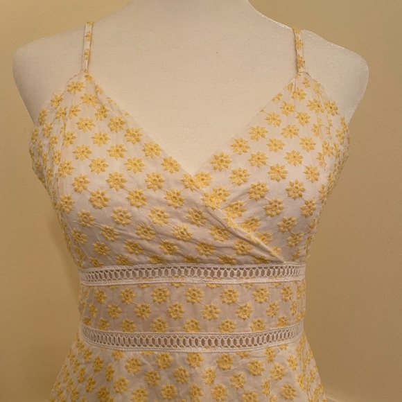 sundress size small - Picture 3 of 3